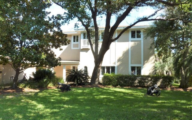 Blackbeards Hideaway by Jekyll Realty
