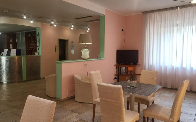 Hotel Lux