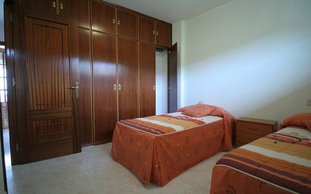 Apartment 2 Bedrooms 107756