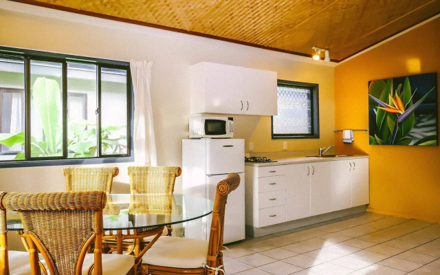 Muri Beach Resort