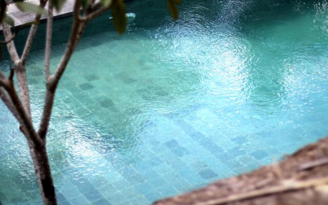 The Calmtree Bungalows