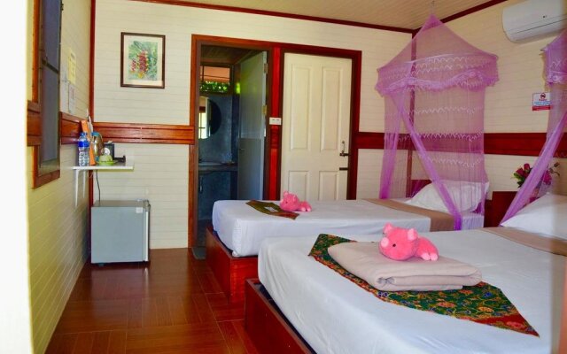 The royal bamboo lodge