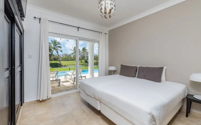 Lake View Villa