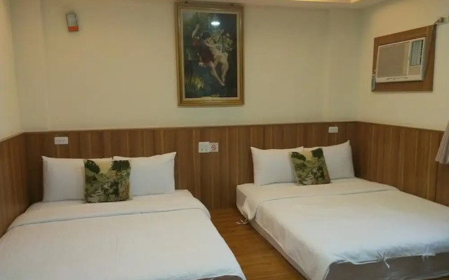 Oriental Hotel