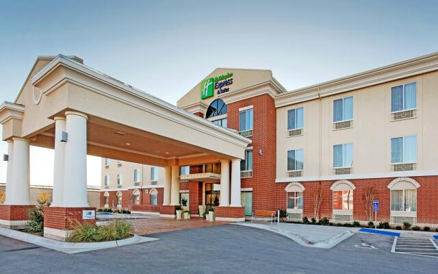 Holiday Inn Express Hotel & Suites Ozona, an IHG Hotel