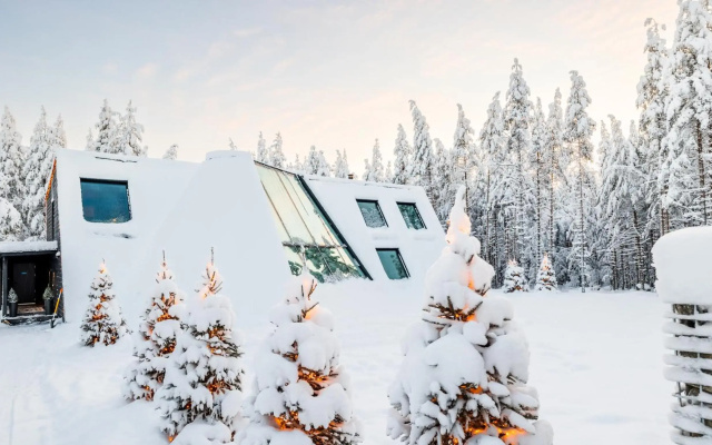 Glass Resort