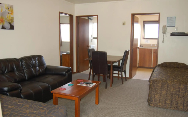 Carisbrook Motel