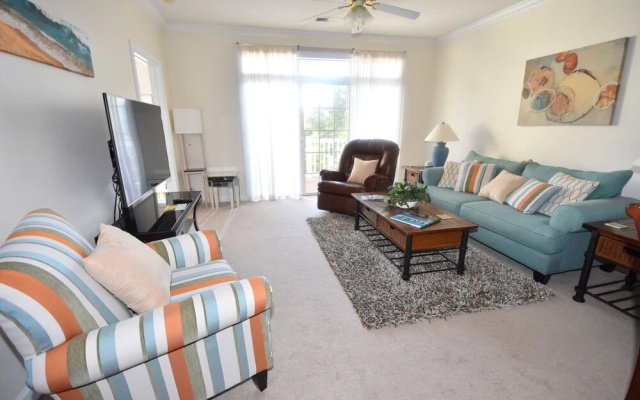 Cypress Bend Apartment 822