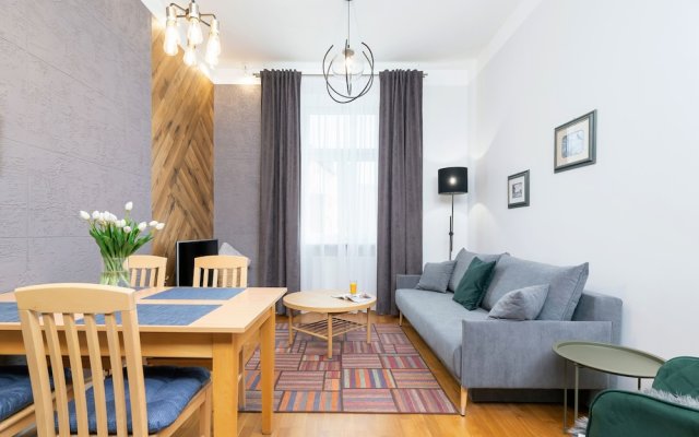 Apartment Chodkiewicza by Renters