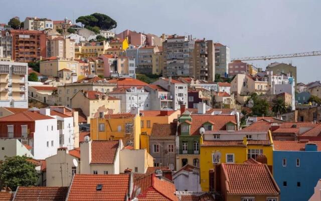 ALTIDO Luxurious 3-bedroom Apt with Terrace in Intendente