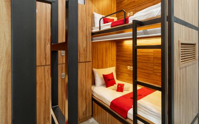 RedDoorz Plus near Senayan City