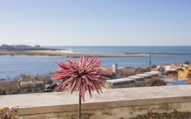 Liiiving in Porto - Sea & River View