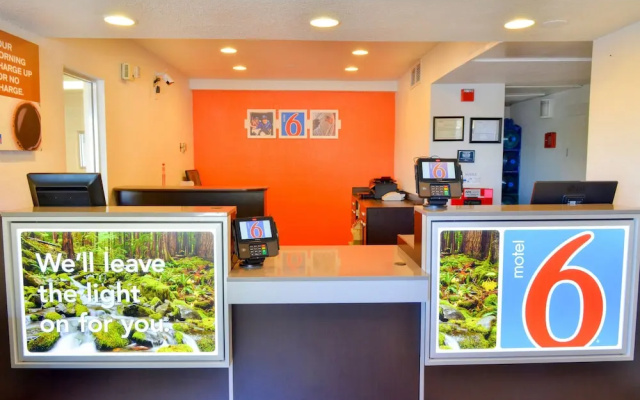 Motel 6 Santa Nella - Los Banos