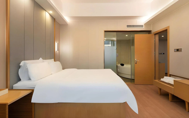 Lavande Hotels Guangzhou Fangcun Huadiwan Metro Station – Guest Rooms – Guangzhou