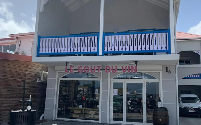 Sublime Loft au Coeur de Marigot, face de Anguilla