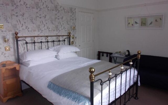 Fascadail House Bed  Breakfast