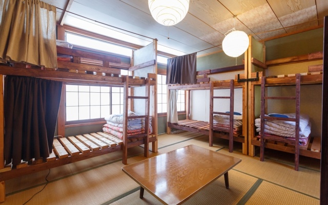Guesthouse Asobi Factory - Hostel – Guest Rooms – Fujikawaguchiko