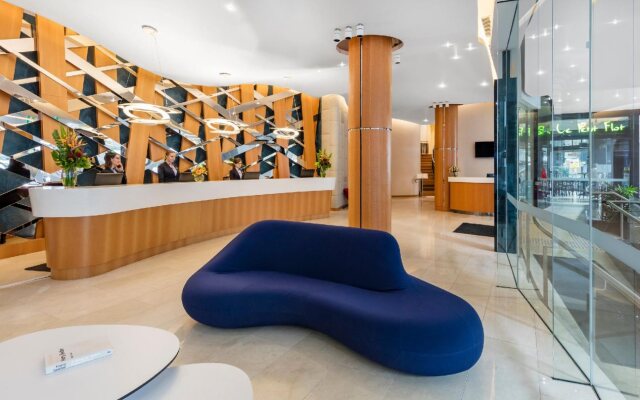 Rydges Australia Square Hotel