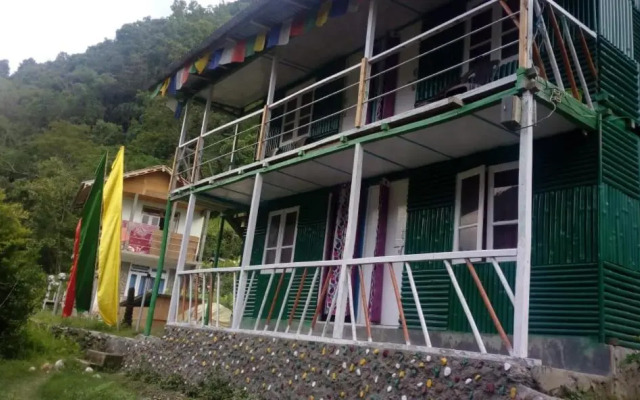 Vamoosetrail Pedong Village Resort
