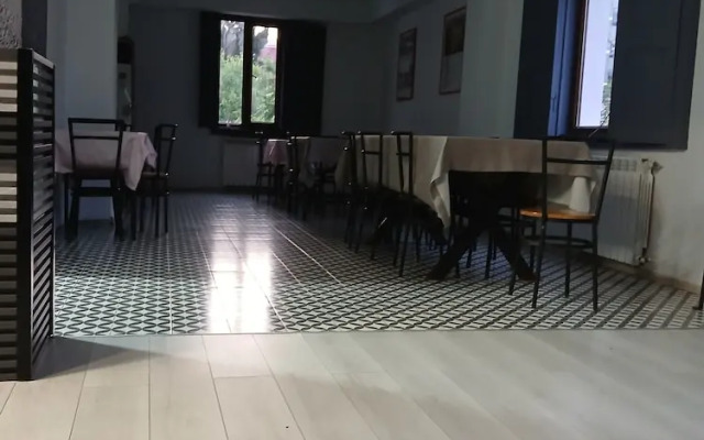 Rostivan Hotel Ve Hostel
