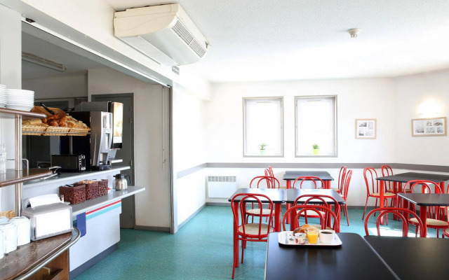 B&B HOTEL Avignon (2)