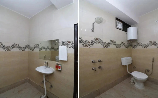 OYO Flagship 26685 Palam VIllage