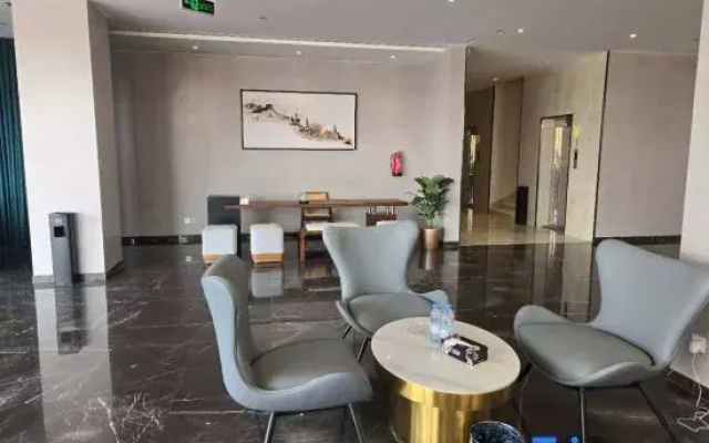 Tang-House Hotel