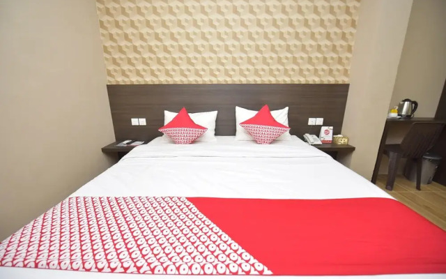 OYO 1228 Hotel Novanda