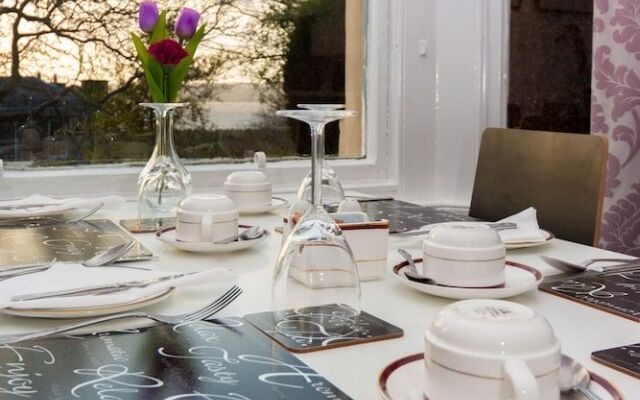 Strathdon Guest House