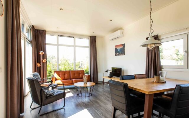 Modern Chalet With Dishwasher, Near Valkenburg