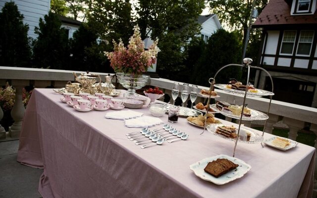 Stone Terrace Bed & Breakfast