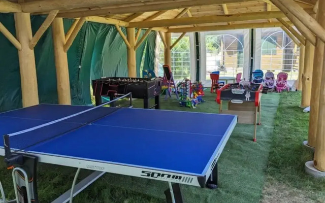 Comfortable Holiday House With a Garden, Dabki