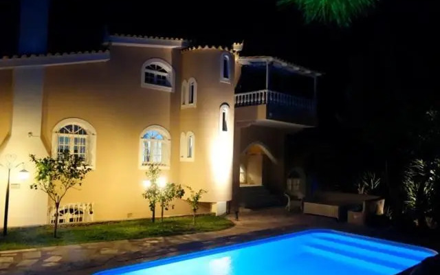 Villa Dendron