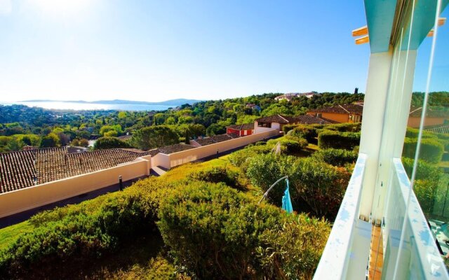 Apartment With One Bedroom In Grimaud, With Wonderful Sea View And Shared Pool 1 Km From The Beach