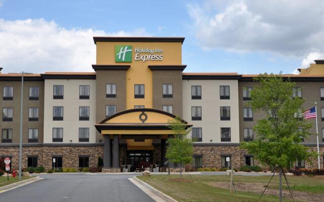 Holiday Inn Express & Suites Perry-National Fairground Area #34, an IHG Hotel