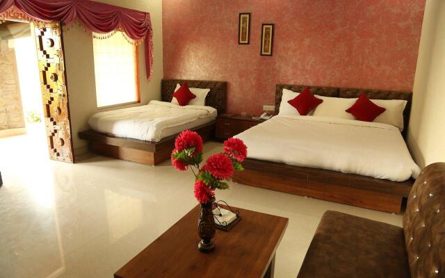 Van Chhavi Resort