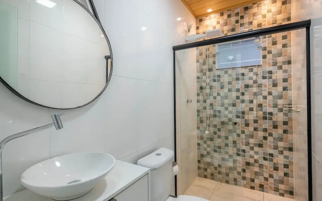 Complete House Just Minutes From the Beach Jcs0874