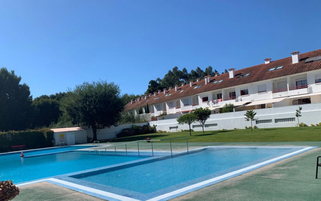 Apartamento con piscina en el centro de Sanxenxo