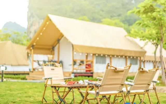 Guanglv Le Xing Zhi Qu De Tian Border Camp Homestay