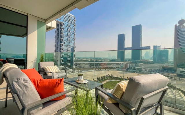 HiGuests - Park Gate Residence Tower C