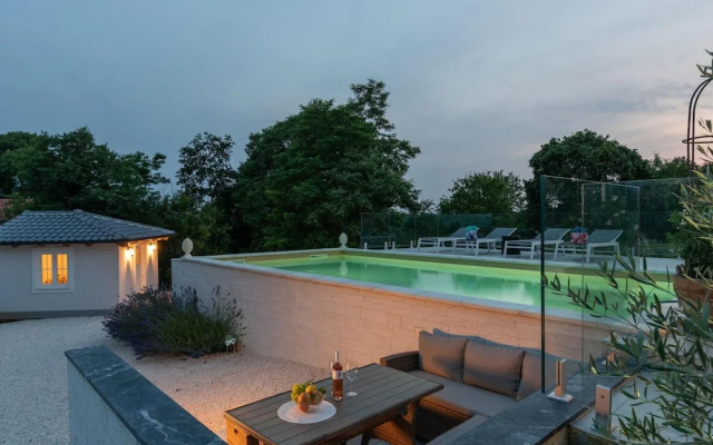 Modern Villa With Swimming Pool and Fenced Garden