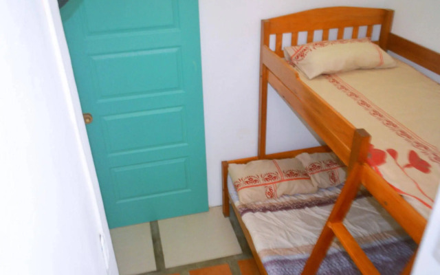 RedDoorz @ Recaido Road Palawan