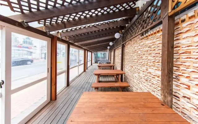 Boryeong Adonis Pension