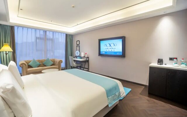 Xana Hotelle(Shenzhen futian shangmeilin subway station)