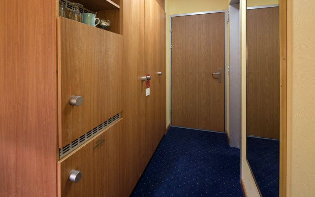 Stay at Zurich Airport