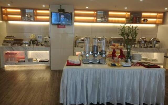 Zhangjiagang City Yahood Selected Hotel