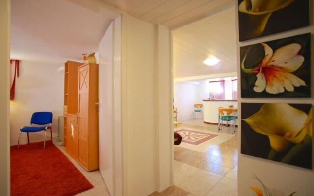 Private Apartment Fliederstraße
