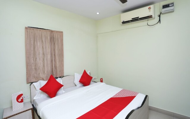 OYO 14711 Hotel Natraj