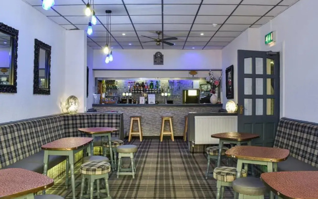 Danescourt Hotel