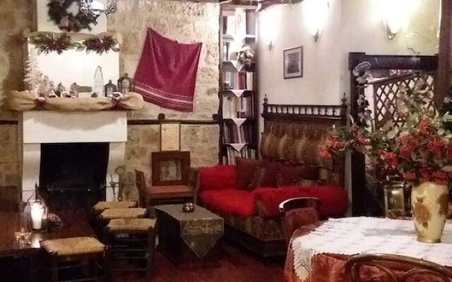 Hagiati Traditional Hotel